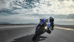 YZF-R1