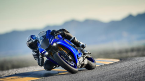 YZF-R1