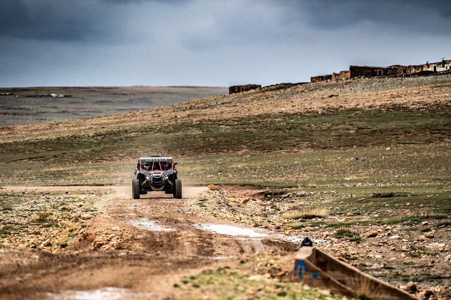 /fileuploads/Noticias/Eventos/_Benimoto-Racing-Team-at-Rallye-Du-Marroc-3.jpg
